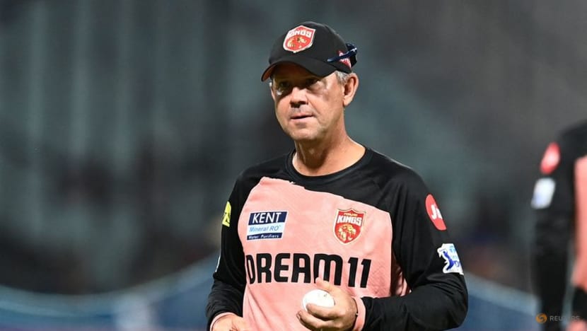 Punjab coach Ponting tells players not to ease up after reaching playoffs