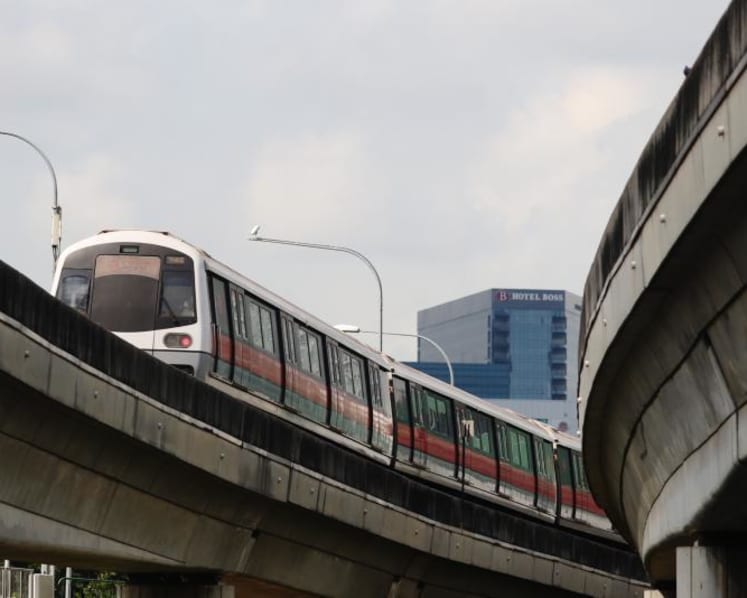 SMRT staff not surprised by Desmond Kuek’s resignation, hopeful for change with new chief