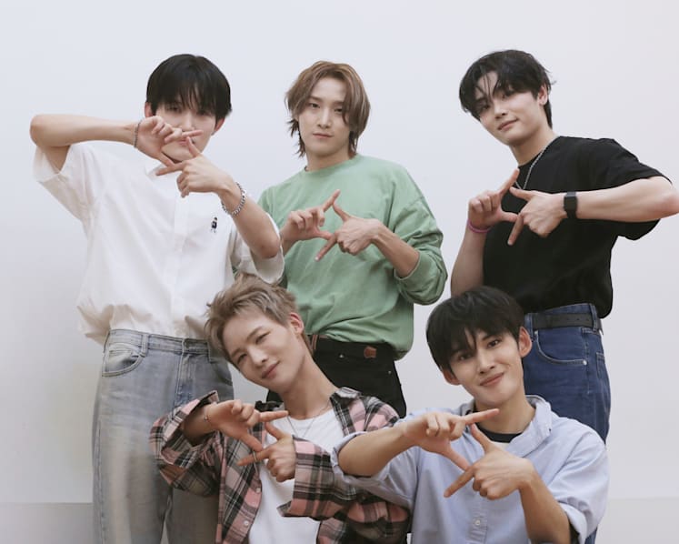 K-pop band 1Verse debuts with 2 North Korean defector members