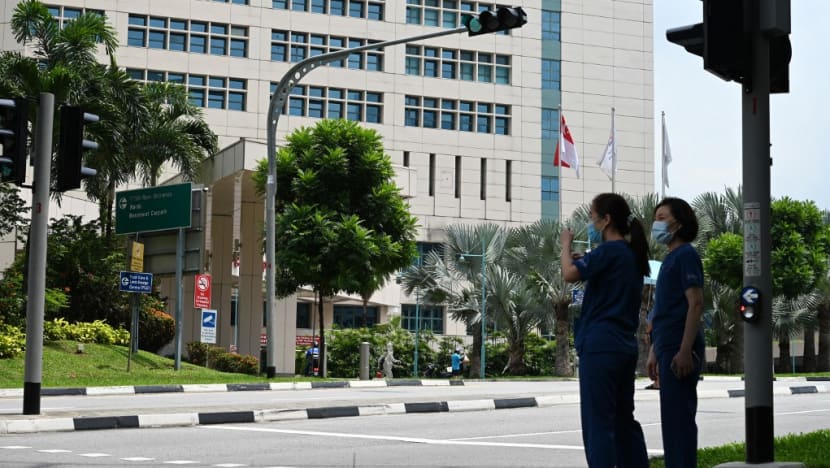 Muslim nurses 'relieved' to get to wear tudung with uniform, private hospitals to follow suit Muslim nurses 'relieved' to get to wear tudung with uniform, private hospitals to follow suit
