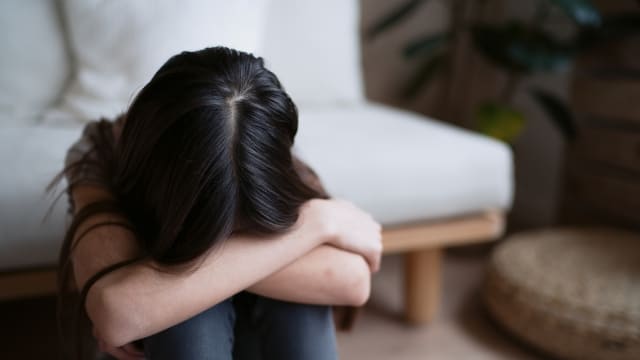 性侵女儿百次被控 台狼父猝死 公诉不受理
