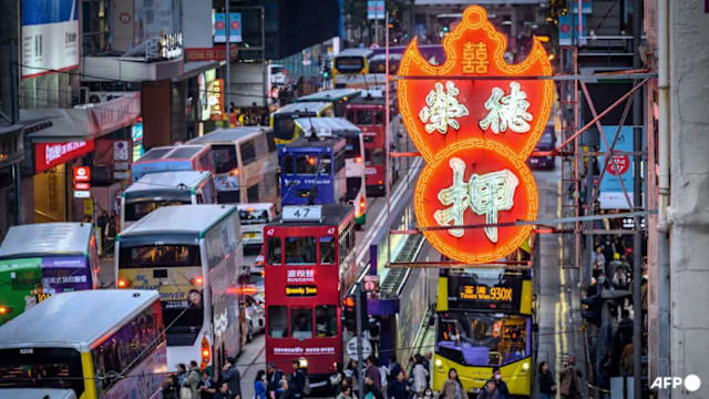 香港特区政府宣布 明天起扩展短期访客计划