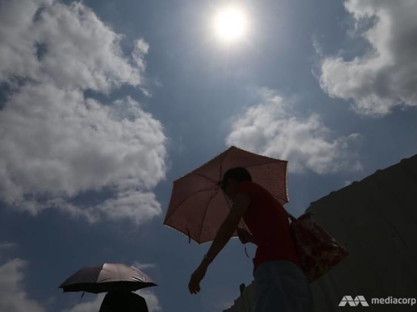 As temperatures rise, outdoor workers, elderly and children are most at risk: Experts