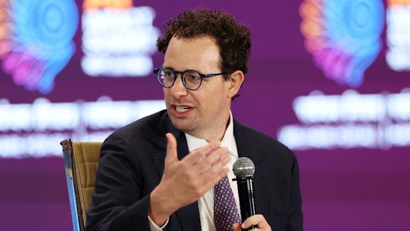 Anthropic CEO urges AI companies to slow model development