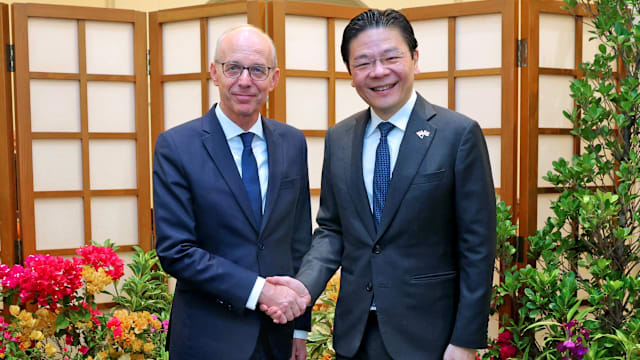 卢森堡首相访新 黄总理：两国拟深化科技领域合作