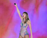 Taylor Swift gave millions in bonuses to Eras Tour staff, fans speculate dancers got US$750,000 each