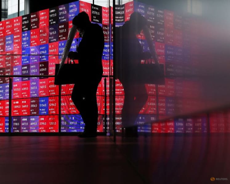 Asia shares climb as tech mood swings, oil retreats