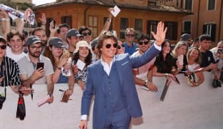 Tom Cruise diam-diam syuting duel lightsaber di film Star Wars terbaru