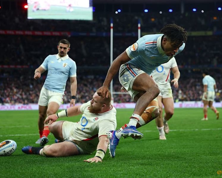 Ruthless Ramos seals Six Nations title for France as brave England fall just short