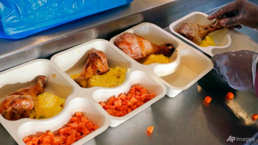 US insurers add food to coverage menu as way to improve health