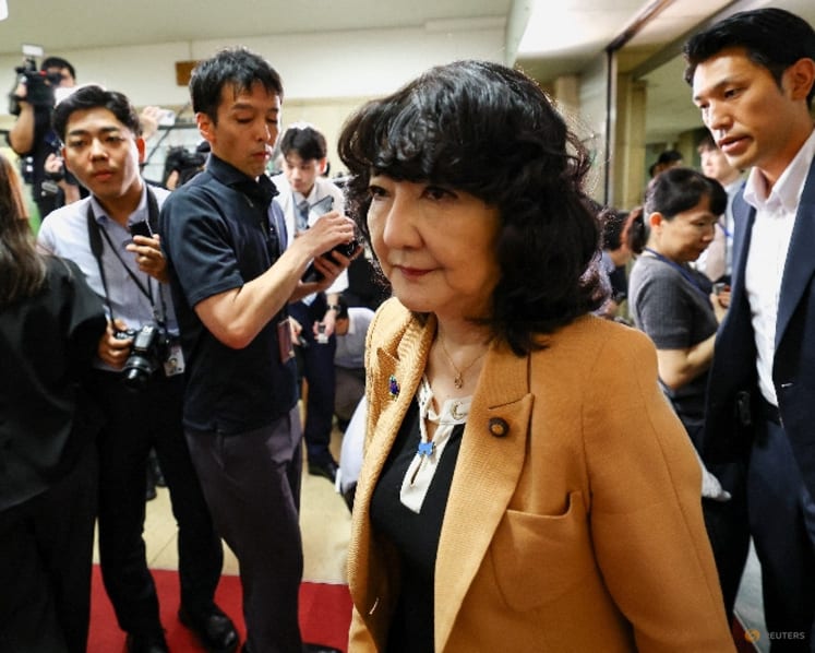Japan to maintain close communication with US on currency markets, Katayama says