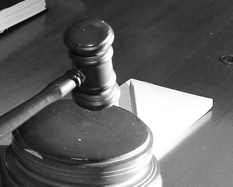 Pimp who robbed man, tried to start petrol station fire gets jail, caning