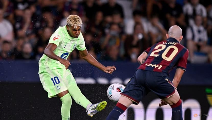 Barcelona stun Levante with thrilling comeback in LaLiga Barcelona stun Levante with thrilling comeback in LaLiga