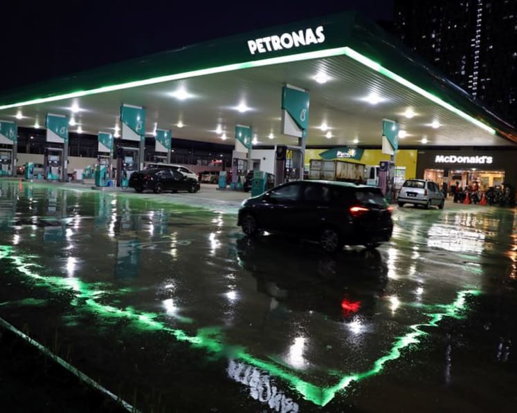 No final decision on Malaysia’s fuel subsidies cut, says PM Anwar, slamming media outlets over reports
