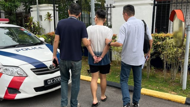 涉嫌参与诈骗 三人被捕22人被查