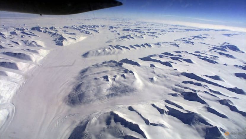 Here's why the South Pole froze over before the North Pole