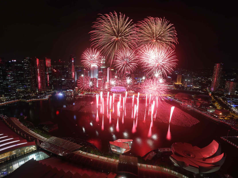 Singapore sees in New Year with fireworks, celebrations islandwide