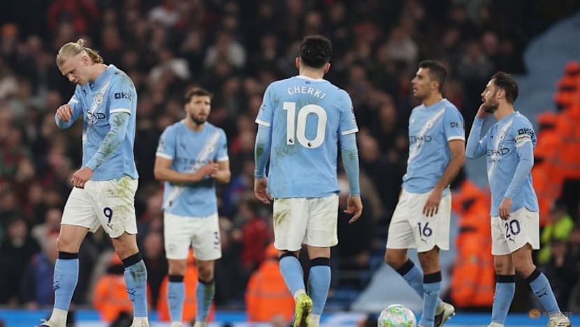 Man City drop precious points in title race with shocking 2-2 draw with Forest