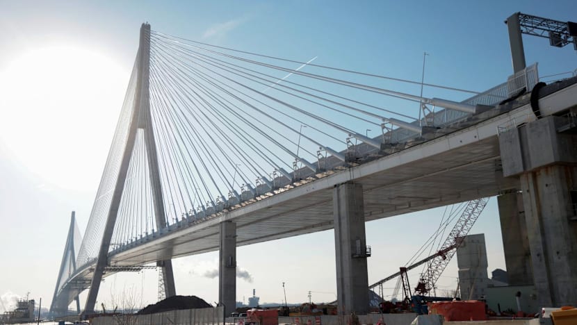 US-Canada Bridge War?! Trump's Shock Move Could Kill Deal!