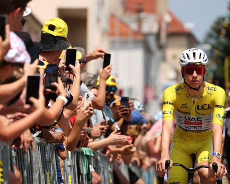 Tour riders unhappy with sleep being interrupted for early-hours doping tests