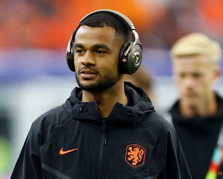 Gakpo says Dutch must be ready for fit-again Isak in Sweden showdown