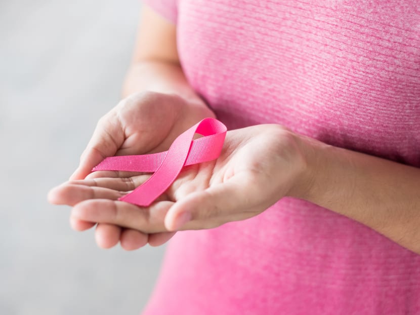 Commentary: No correct answer about whether to remove breasts because of cancer Commentary: No correct answer about whether to remove breasts because of cancer