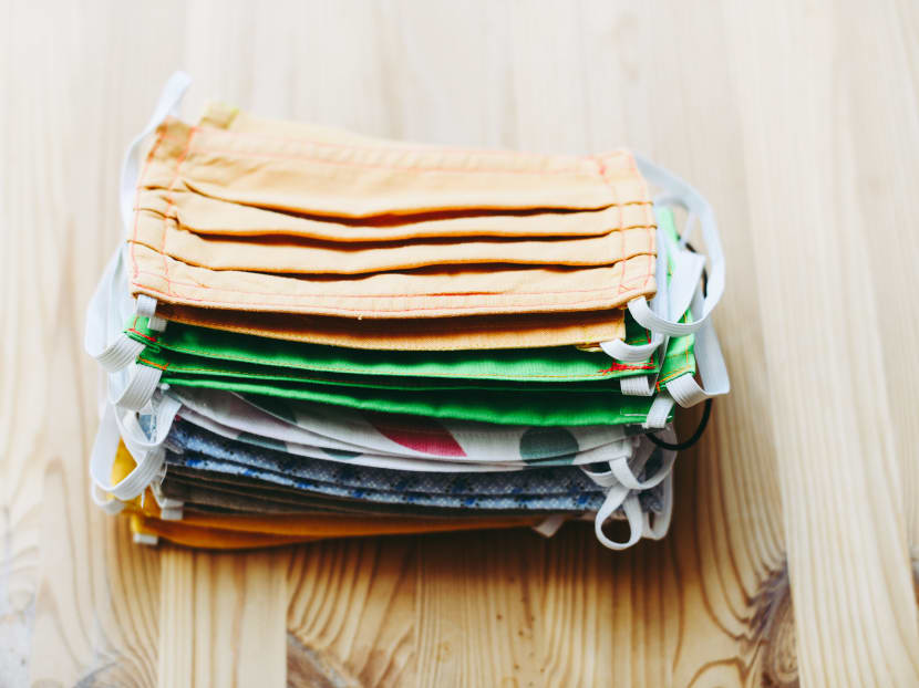 By wearing a mask, the two hair stylists, who were infected with the coronavirus, did not pass on Covid-19 to nearly 140 clients they saw over the course of several days.