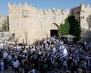 Israelis chant threats, anti-Palestinian slogans at Jerusalem Day march