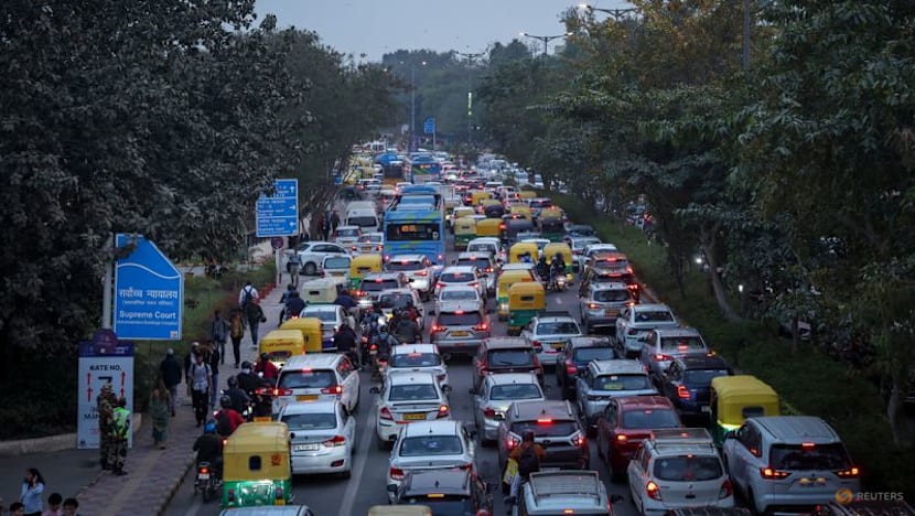 India clears way for self-driving, safety car tech to reduce road deaths