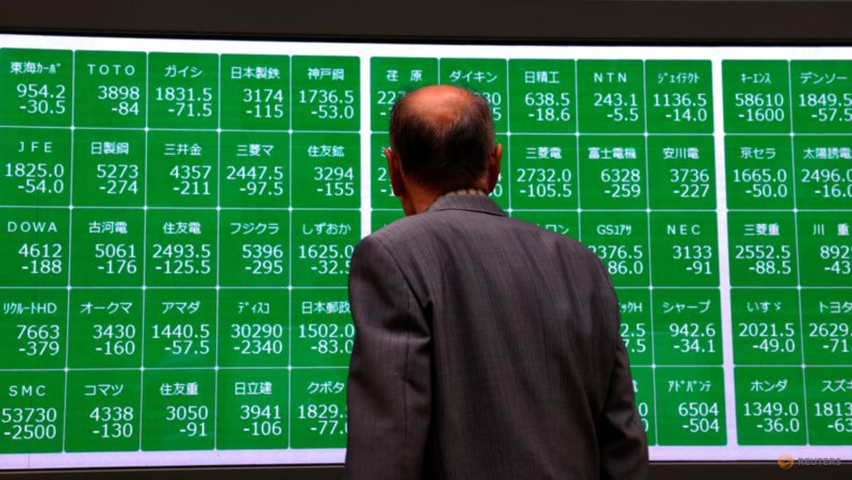 Stocks drop as US-Iran peace talks stall, AI rally cools