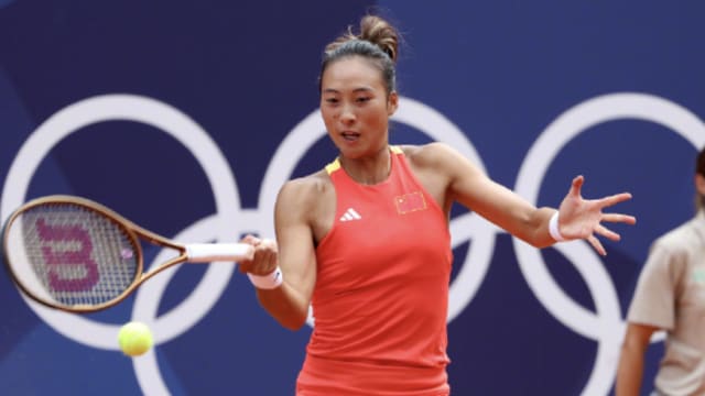  为专心打网球女单赛临时退出混双 郑钦文向搭档张之臻道歉