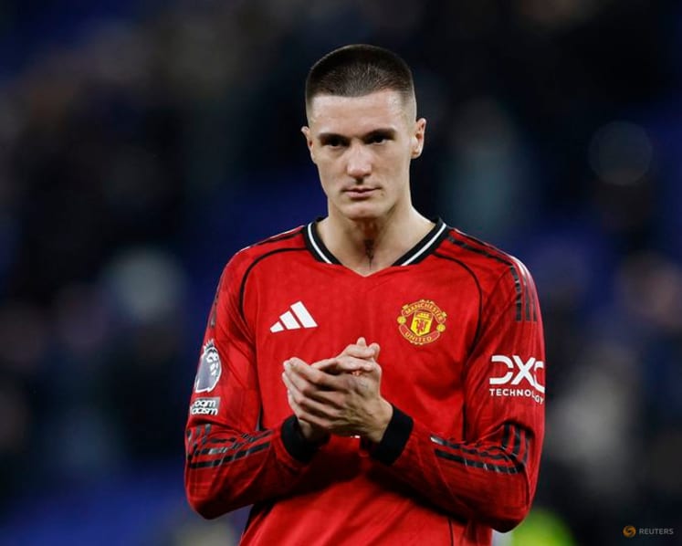 Substitute Sesko seals win for Man Utd at Everton