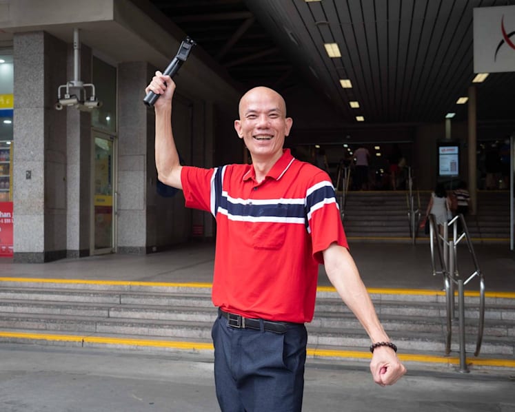 The Stories Behind: Uncle Raymond, the shy dancing star who makes strangers happy