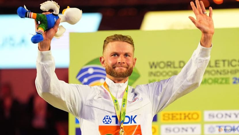 Kerr regains world indoor 3,000m gold medal in Poland