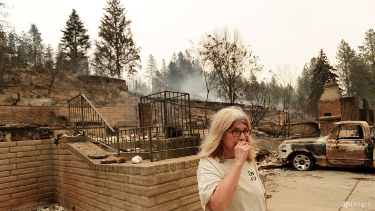 Wildfires raze neighborhoods in northwest US city of Spokane