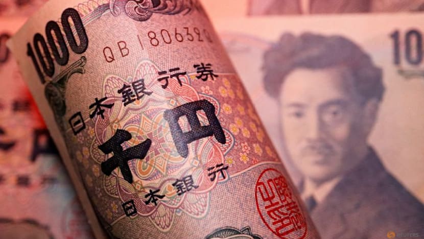 Yen eases but retains intervention-driven gains