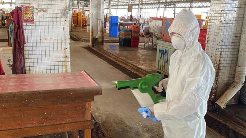 Pekerja bergaul, tidak pakai pelitup di Pelabuhan Perikanan Jurong mungkin punca penularan COVID-19
