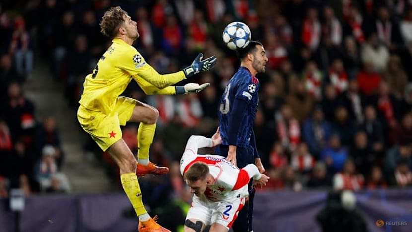 Arsenal beat Slavia 3-0 to go eight games in a row without conceding