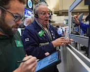 Crude extends rally as US-Iran flare-up rocks peace hopes