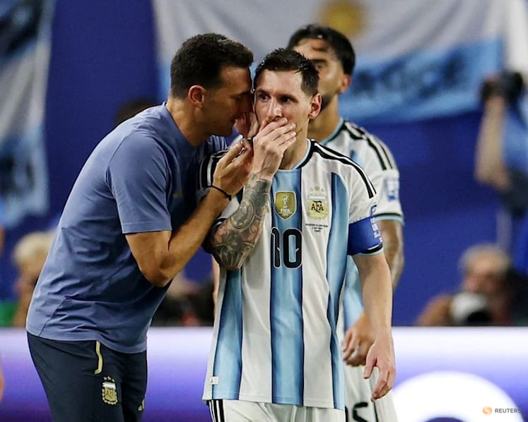 'A machine': Scaloni not surprised by Messi's form at 39