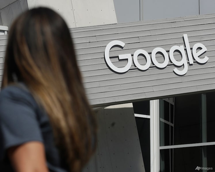 Commentary: The tech workers building AI are scared of it, too