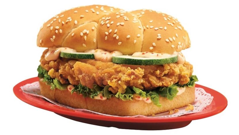 McDonald’s celebrates National Day with 'Ha Ha Cheong Gai' menu and Breakfast Curry Burger | CNA Lifestyle Exclusive