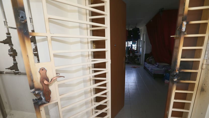 Cops break into Sembawang Drive flat in dramatic end to 17-hour standoff 