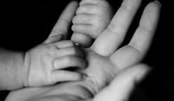 அன்னையர் தினம் - ஏன் வந்தது? எப்படி வந்தது?
