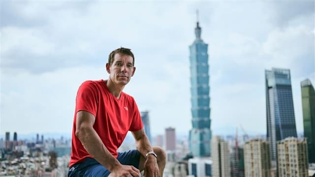 成功登顶台北101！Alex Honnold 63万新元入袋