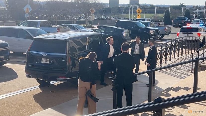 Elon Musk holds unprecedented Pentagon talks, wants leakers prosecuted