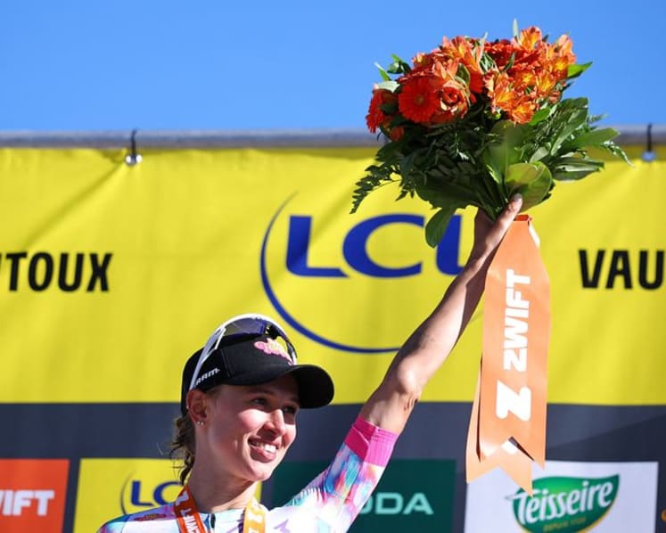 Niewiadoma-Phinney conquers Ventoux to snatch Tour de France Femmes lead