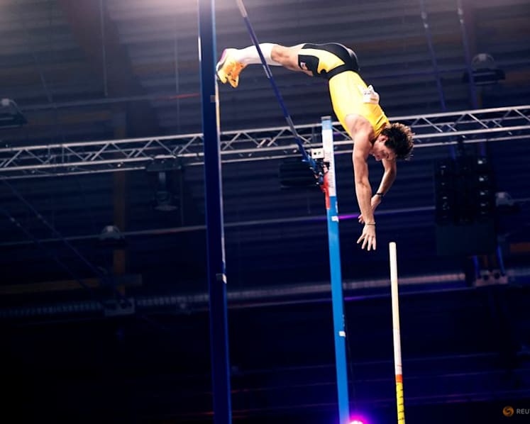Duplantis sets 15th pole vault world record