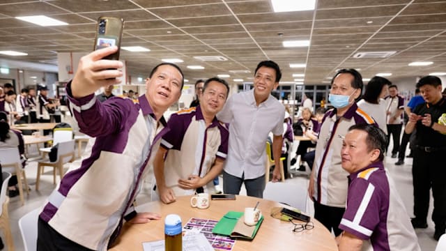 政府检讨巴士车长起薪 巴士公司推2万元签约金抢人