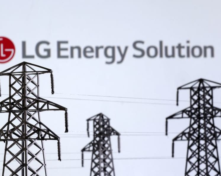LG Energy Solution forecasts 77% operating profit fall in Q2 on weak EV demand